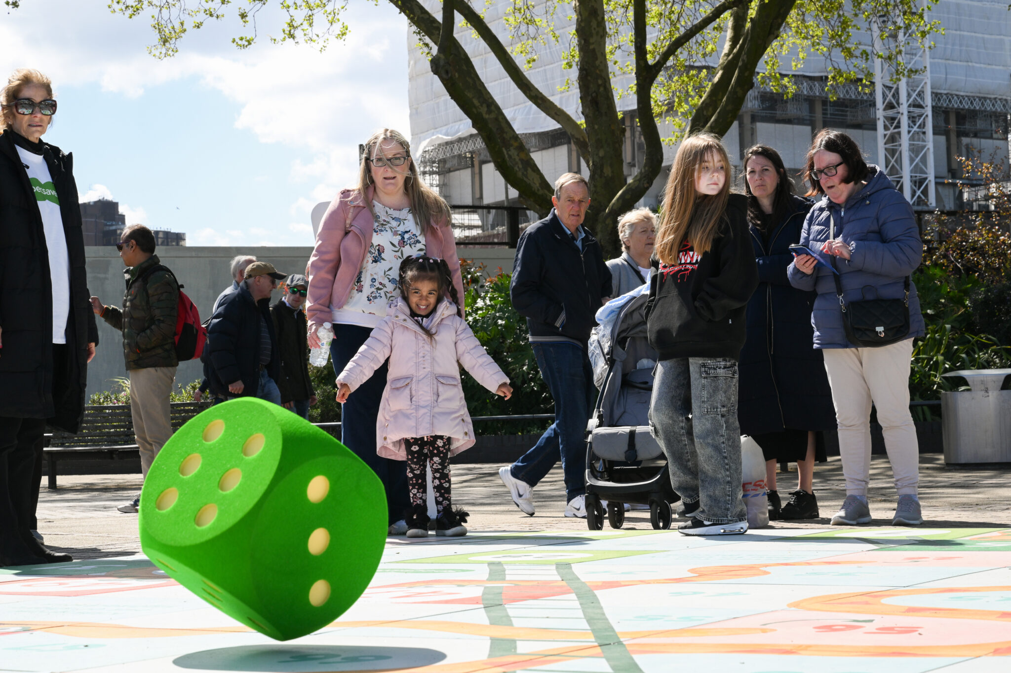 Specsavers snakes and ladders